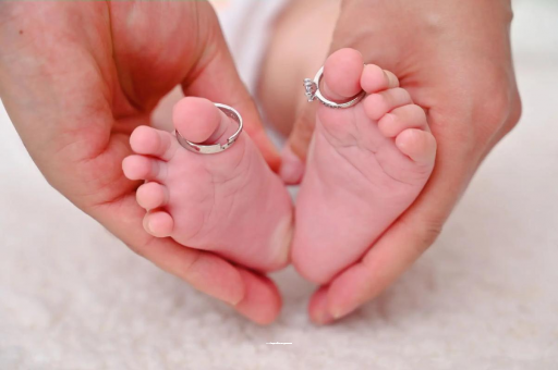 尉氏怎样给宝宝喂奶 尉氏怎样给宝宝喂奶